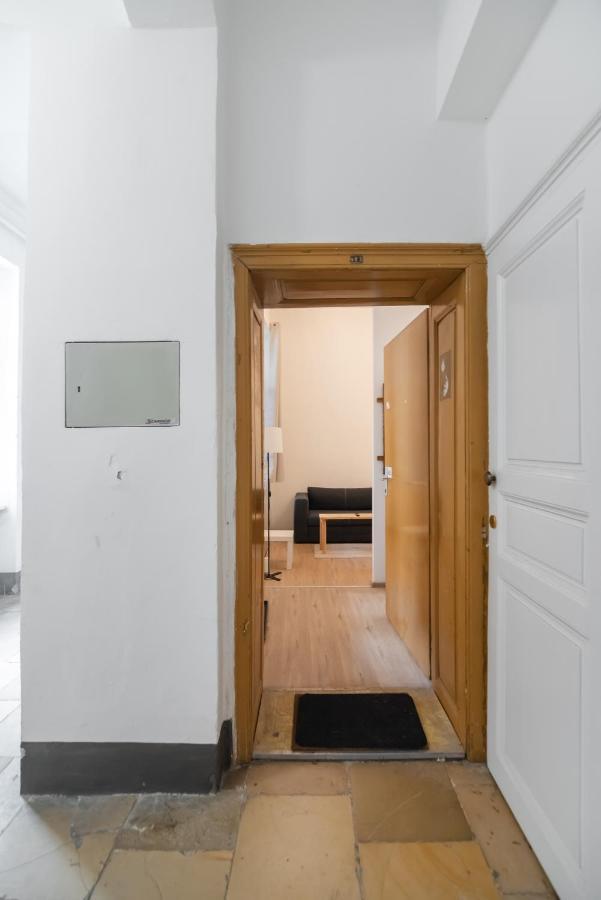 Appartamento Klein, Aber Fein In Zentraler Ruhelage Vienna Esterno foto