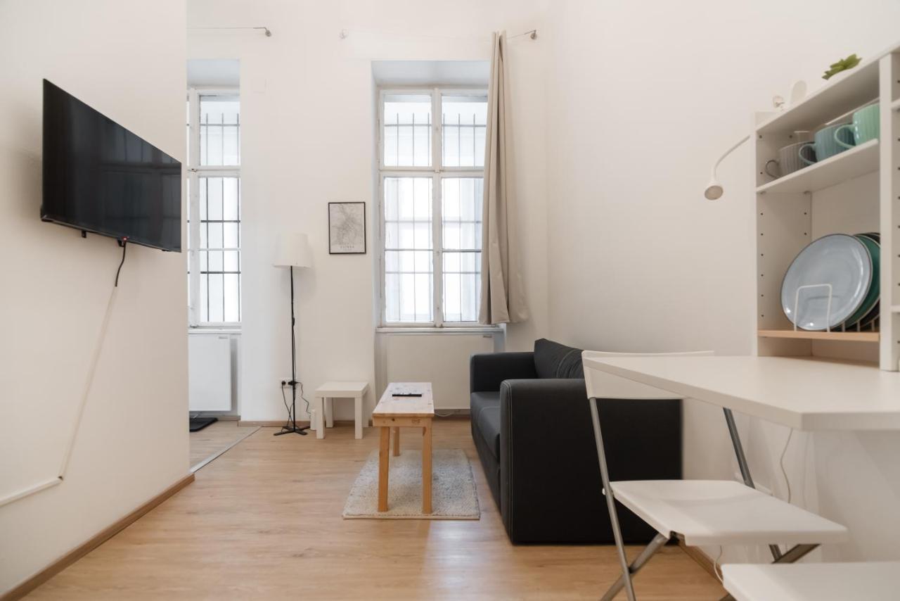 Appartamento Klein, Aber Fein In Zentraler Ruhelage Vienna Esterno foto