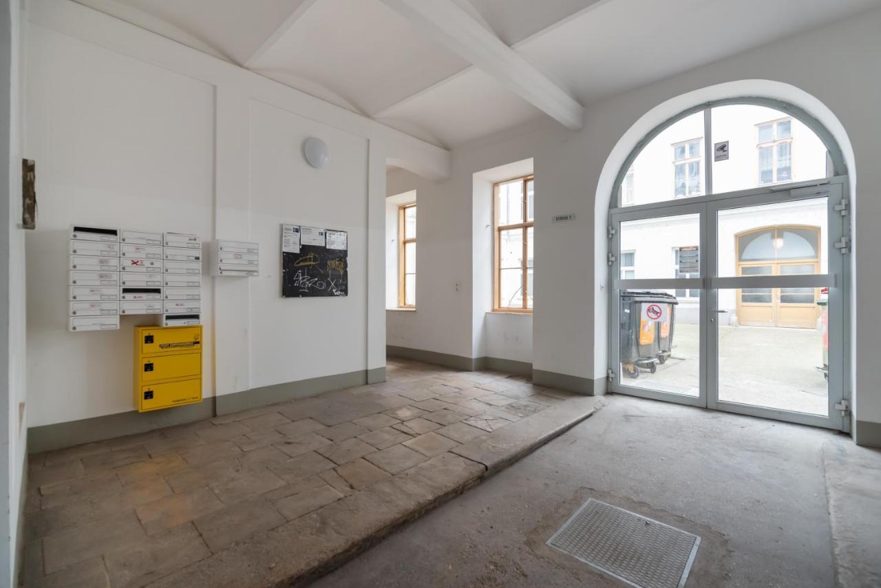 Appartamento Klein, Aber Fein In Zentraler Ruhelage Vienna Esterno foto